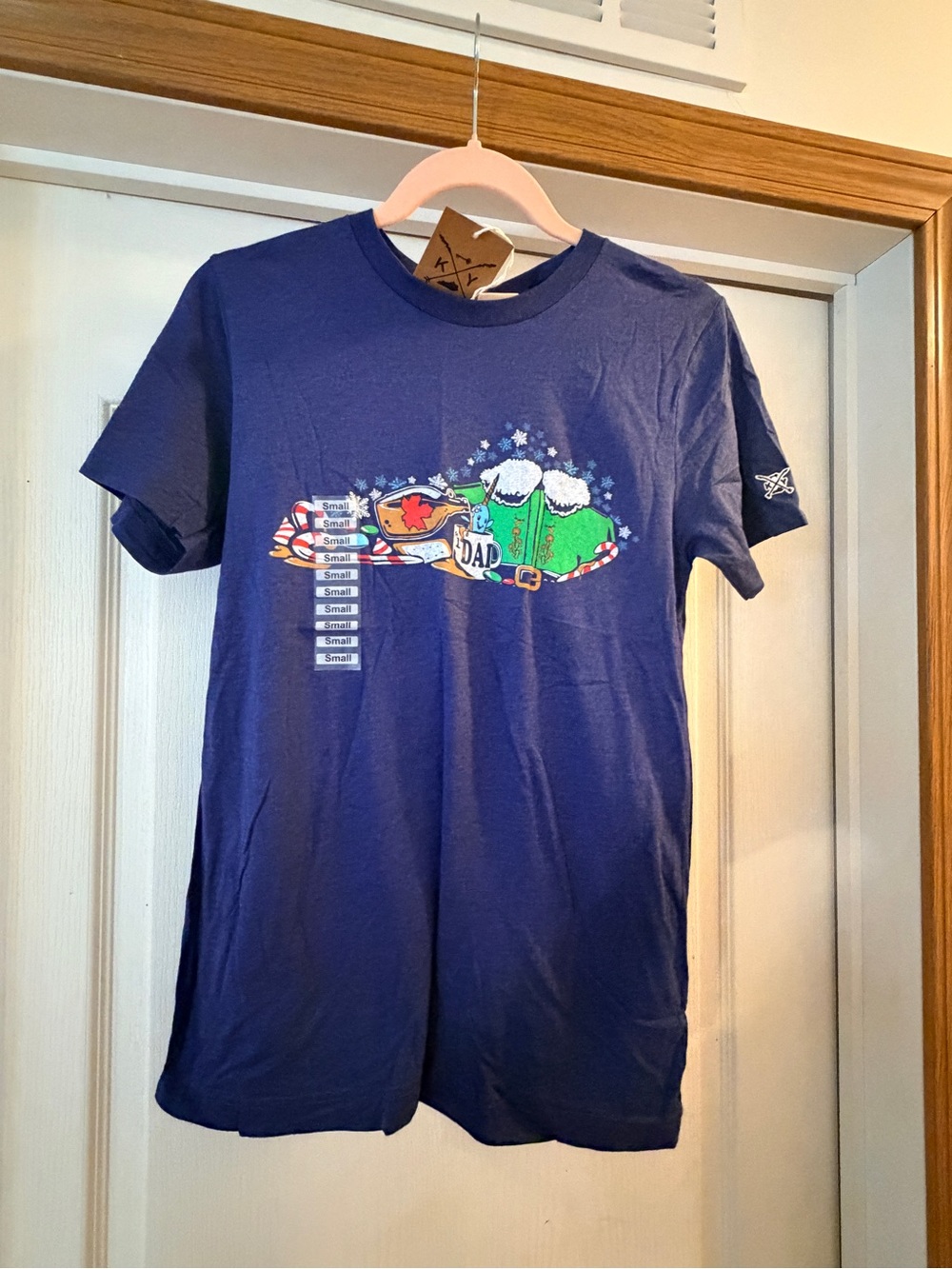 Navy Graphic Crewneck T‑Shirt in the shape of KY elf theme